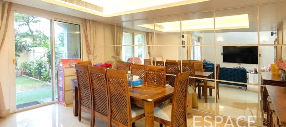 3 dormitorios villa en venta en The Lakes, Dubai, UAE № 105950 4