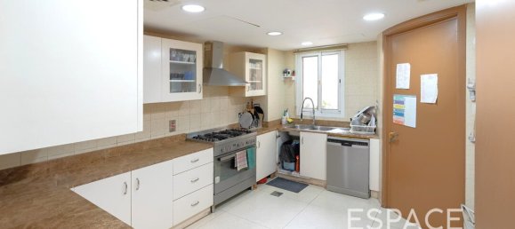 3 dormitorios villa en venta en The Lakes, Dubai, UAE № 105950 5