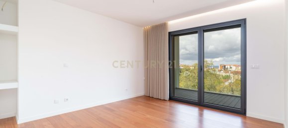 6 bedrooms Apartment in Coimbra, Portugal No. 186688 17