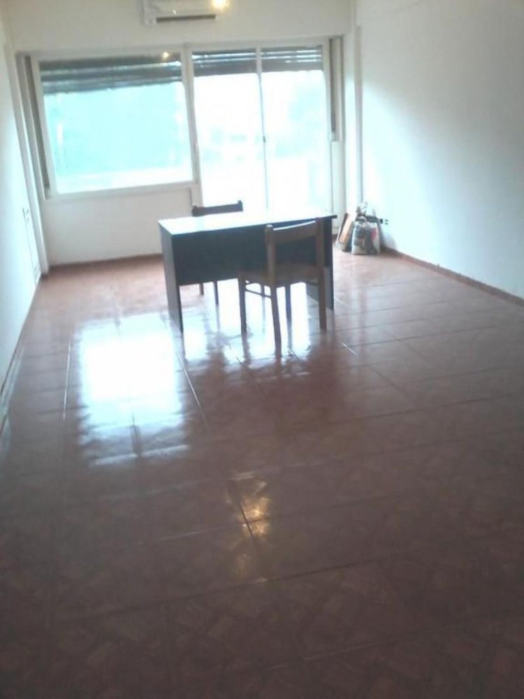 35m² Office in Buenos Aires, Argentina No. 109959