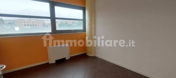 Bureau à Avezzano, Italy 177m² No. 342971 5