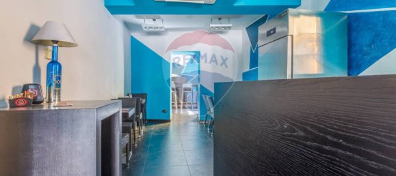 2 rooms Commercial property in Parma, Italy No. 337885 9