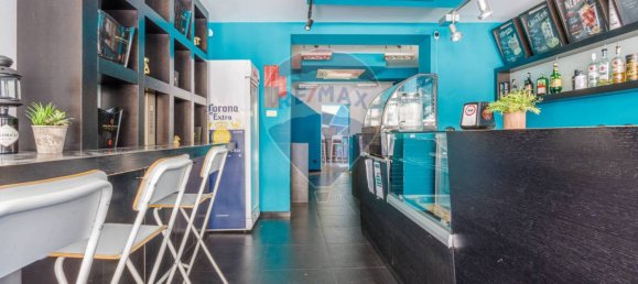 2 rooms Commercial property in Parma, Italy No. 337885 4