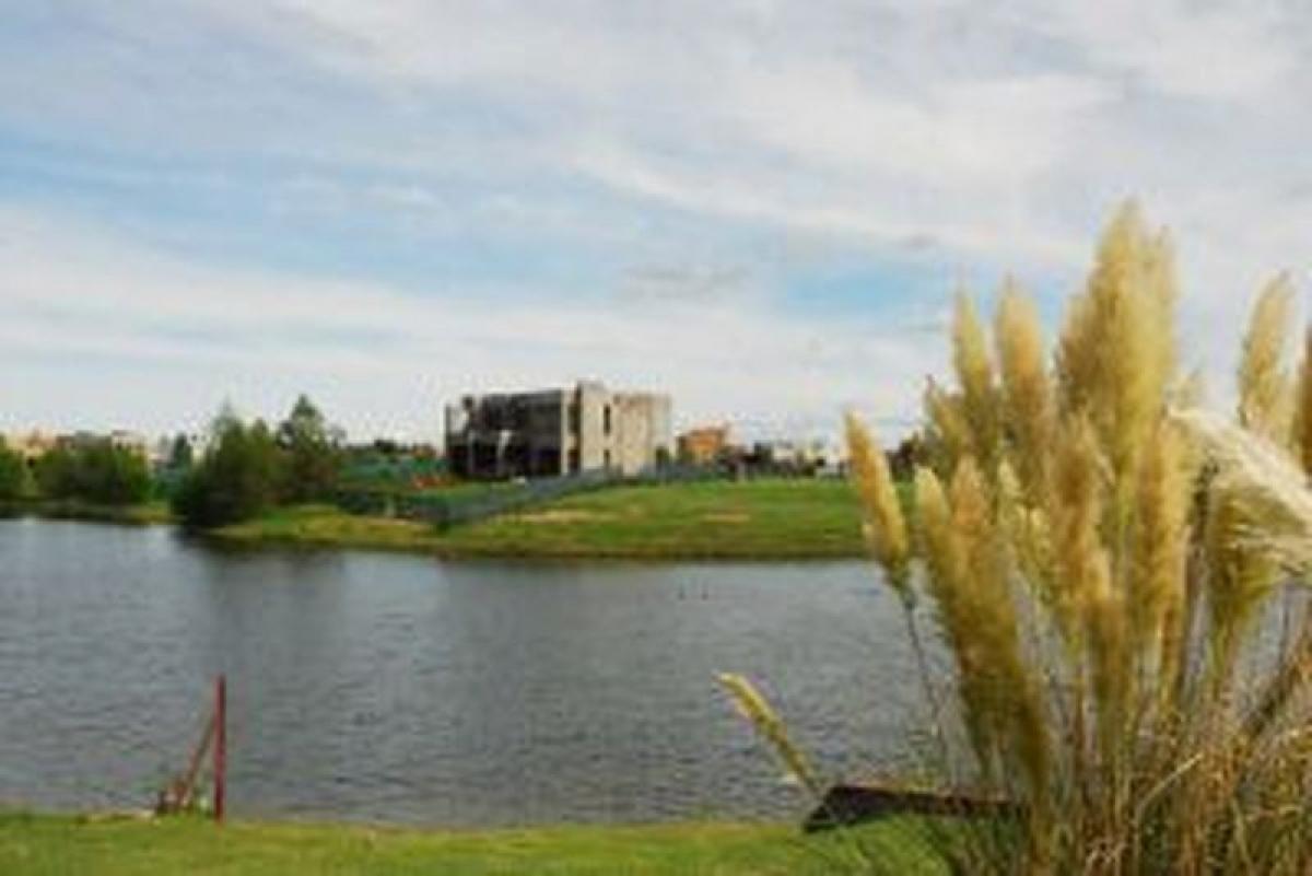  Land in Tigre, Argentina No. 36175