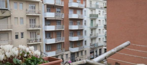 Apartamento T2 em Turin, Italy N.º 343865 11