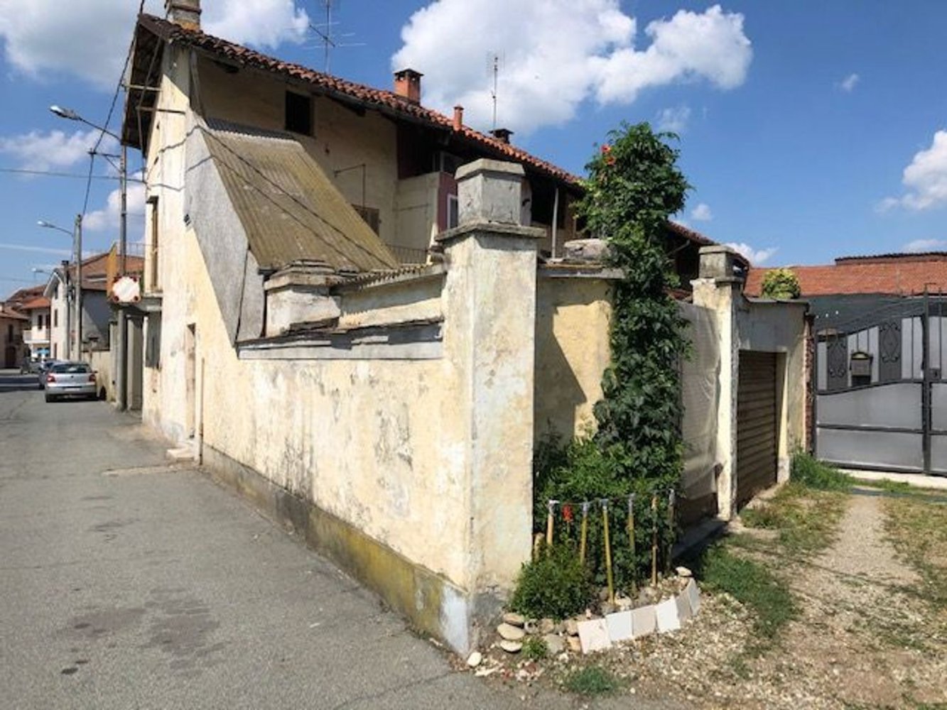 3 bedrooms House in Montanaro, Italy No. 344175