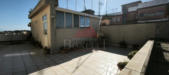 Apartamento de 4 dormitorios en Caltagirone, Italy No. 349155 8