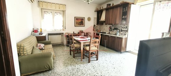 Apartamento de 4 dormitorios en Caltagirone, Italy No. 349155 6