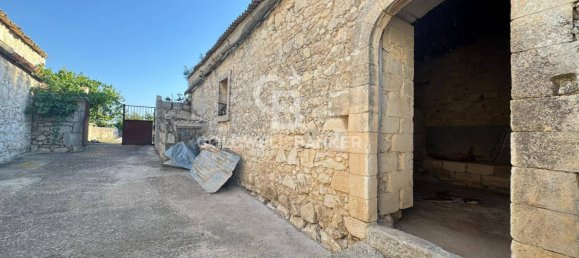 Земельный участок 340м² в Рагуза, Италия № 259616 7