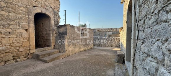 Земельный участок 340м² в Рагуза, Италия № 259616 6