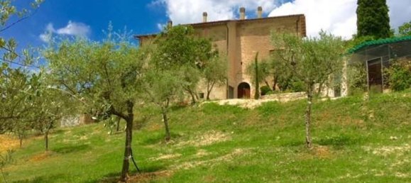 9 Schlafzimmer Haus in Spoleto, Italy, Nr. 339748 41