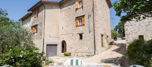 9 Schlafzimmer Haus in Spoleto, Italy, Nr. 339748 17