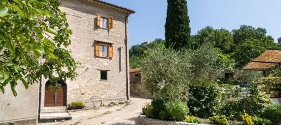 9 Schlafzimmer Haus in Spoleto, Italy, Nr. 339748 15