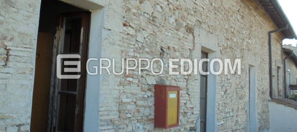 1000m² Building in Terni, Italy No. 289695 15