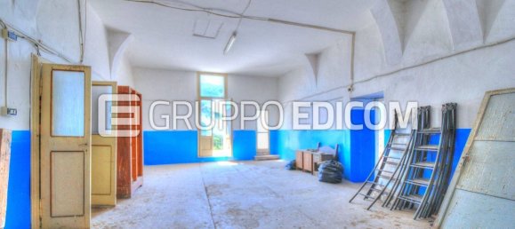 1000m² Building in Terni, Italy No. 289695 16