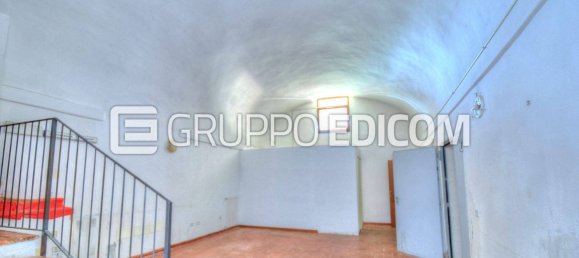 1000m² Building in Terni, Italy No. 289695 2