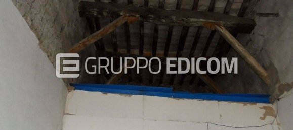 1000m² Building in Terni, Italy No. 289695 18