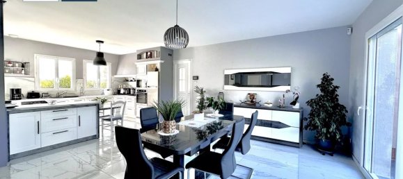 4 bedrooms House in Villers-Cotterets, France No. 221411 4