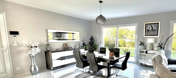 4 bedrooms House in Villers-Cotterets, France No. 221411 10