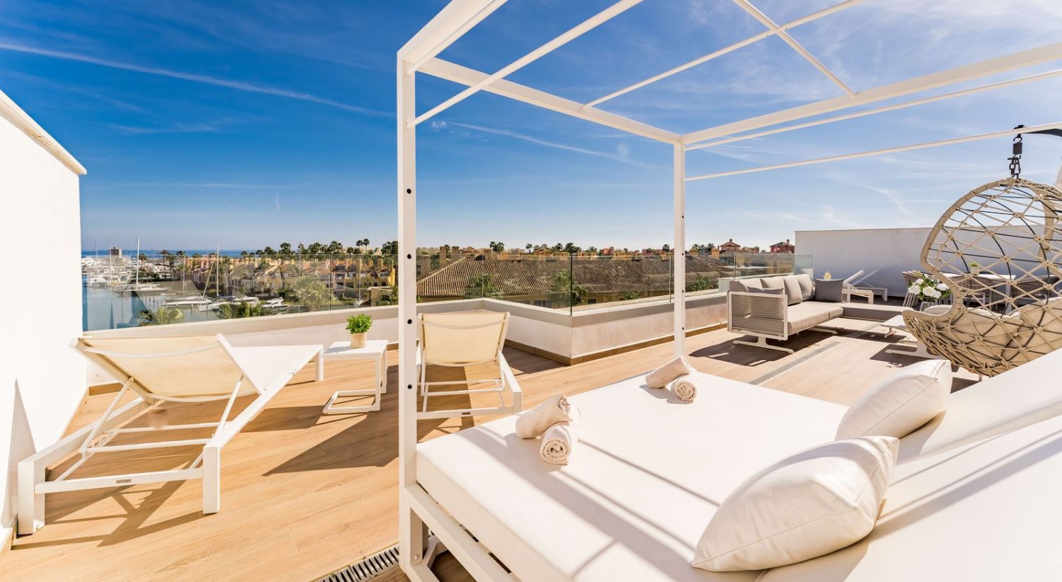 Пентхаус с 4 спальнями в Кадис, Испания № 143819