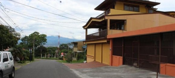 2 bedrooms House in Santa Ana, Costa Rica No. 242 2