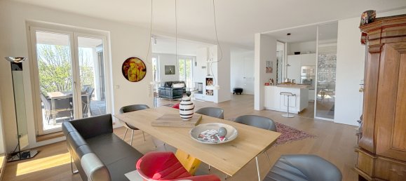 Квартира с 3 комнатами в Бремен, Германия № 232319 3