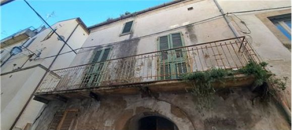 4 bedrooms House in Lanciano, Italy No. 294229 12