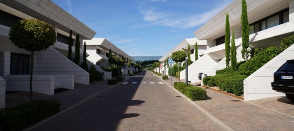 4 bedrooms House in Pozuelo de Alarcon, Spain No. 19718 23