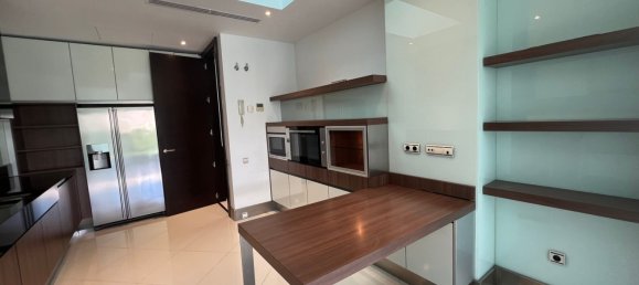 4 bedrooms House in Pozuelo de Alarcon, Spain No. 19718 7