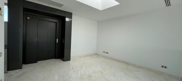 4 bedrooms House in Pozuelo de Alarcon, Spain No. 19718 25