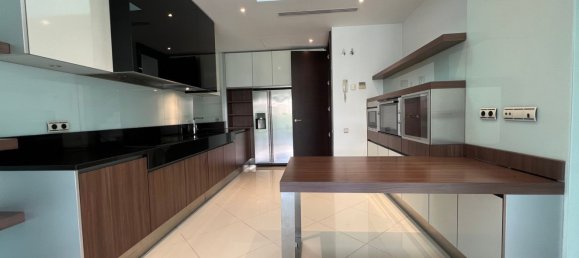 4 bedrooms House in Pozuelo de Alarcon, Spain No. 19718 20