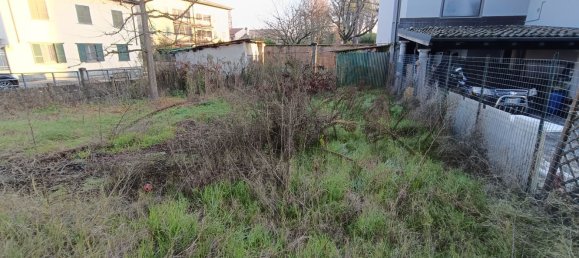 4 rooms House in Sannazzaro de' Burgondi, Italy No. 172530 5