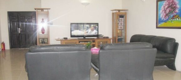 Apartamento de 3 dormitorios en Dong Da, Vietnam No. 6604 2