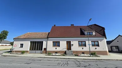 5 rooms House in Palterndorf-Dobermannsdorf, Austria No. 120351