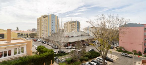 3 bedrooms Apartment in Cascais, Portugal No. 124177 25