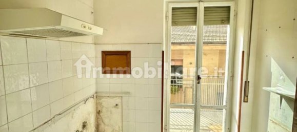 2 bedrooms Apartment in Avellino, Italy No. 135388 4