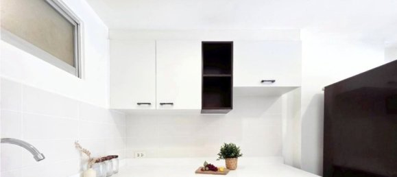 2 chambres Condo à Huai Khwang, Thailand No. 77995 9