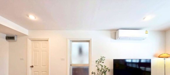 2 chambres Condo à Huai Khwang, Thailand No. 77995 6