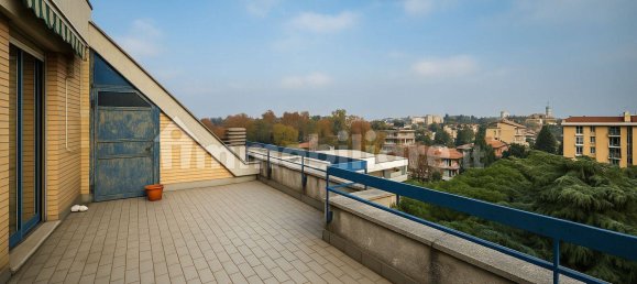 3 غرف نوم بانتهاوس في Rho, Italy رقم 323710 32