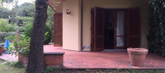 3 Schlafzimmer Villa in Massa, Italy, Nr. 66547 24