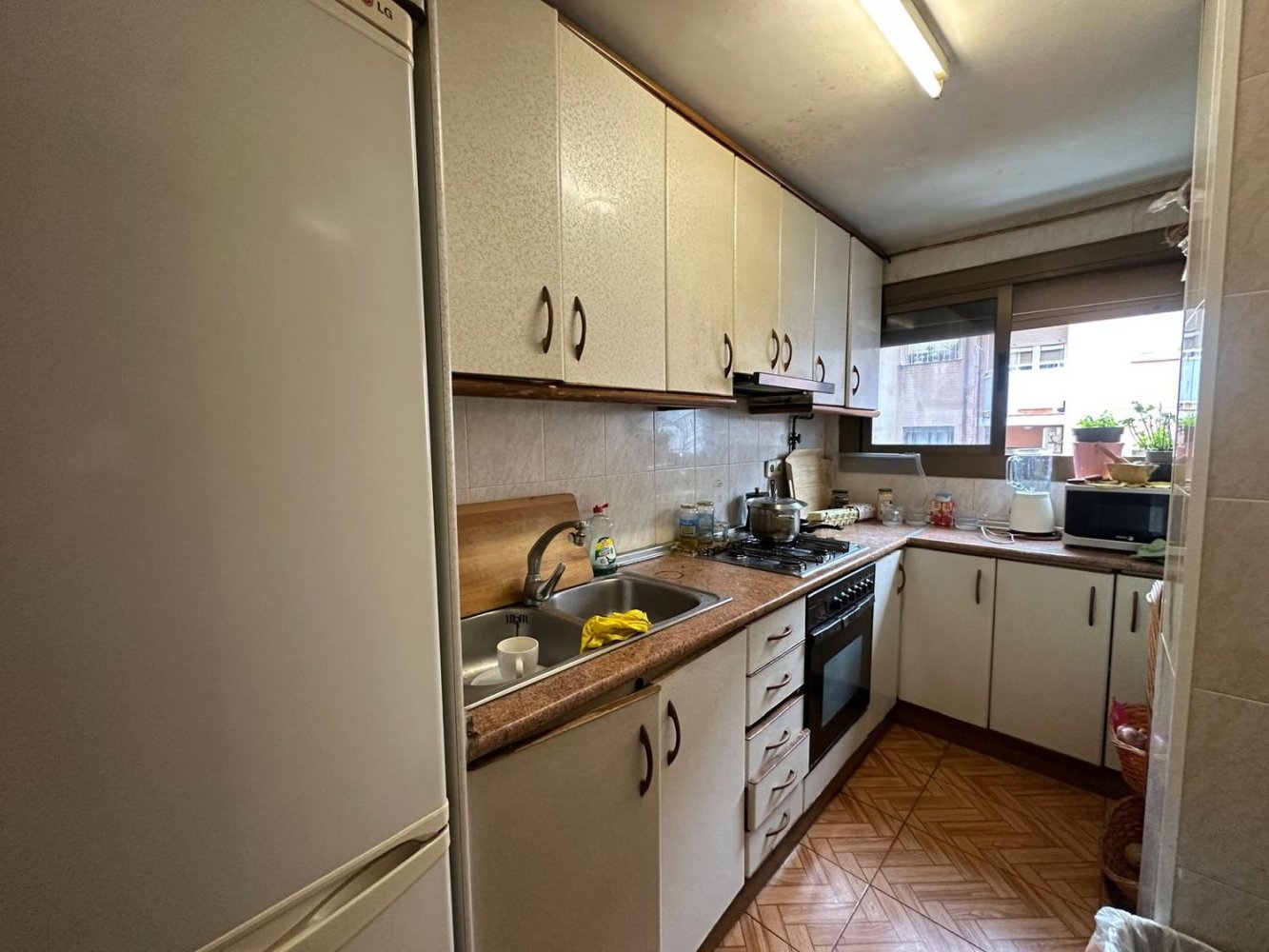 Квартира с 3 спальнями в Л'Оспиталет-де-Льобрегат, Испания № 187192