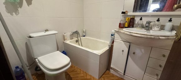 Квартира с 3 спальнями в Л'Оспиталет-де-Льобрегат, Испания № 187192 4