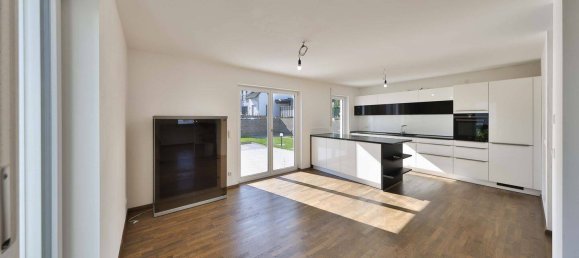 3 bedrooms House in Nurnberger Land, Germany No. 274031 7