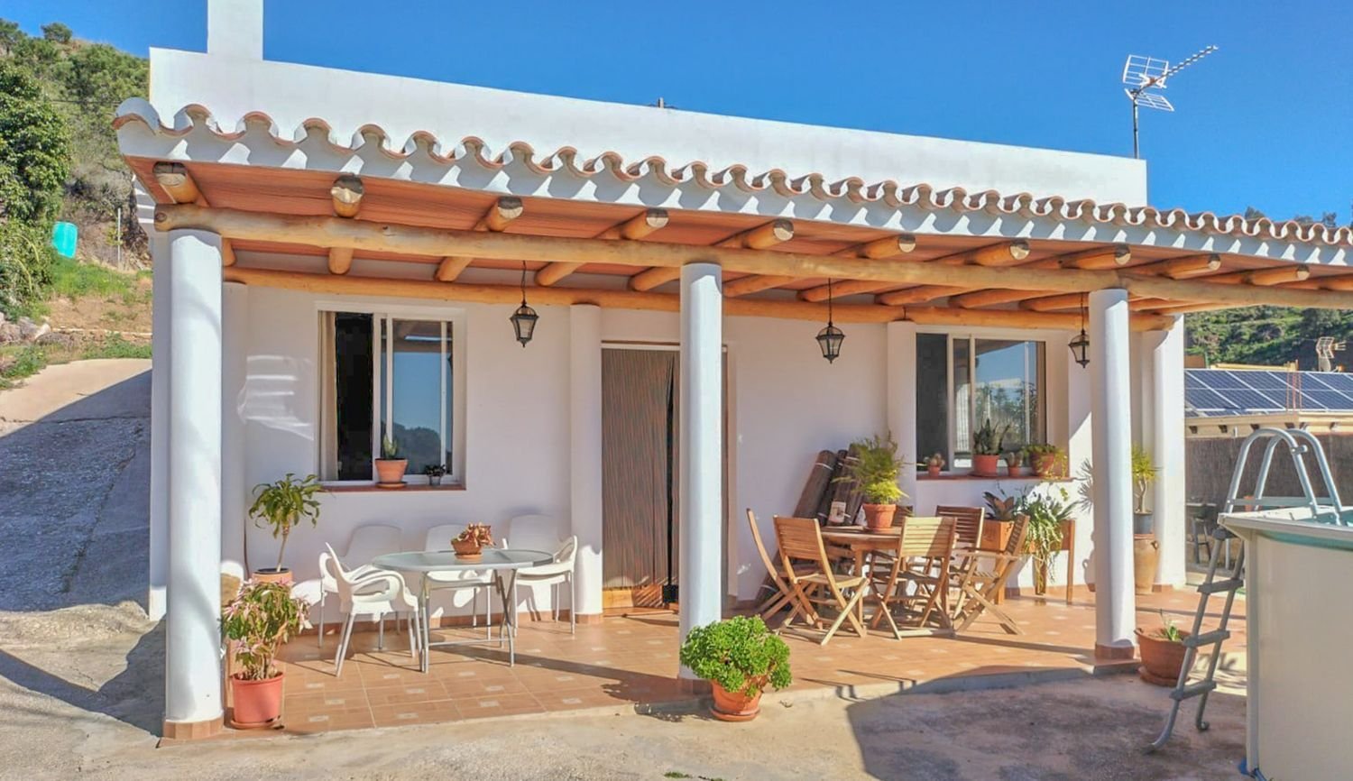 3 bedrooms House in Estepona, Spain No. 125373