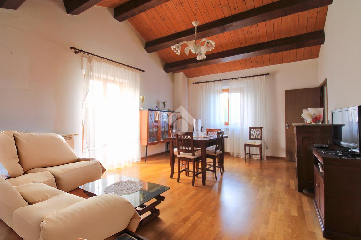 3-salle Villa à Loreto, Italy No. 144907