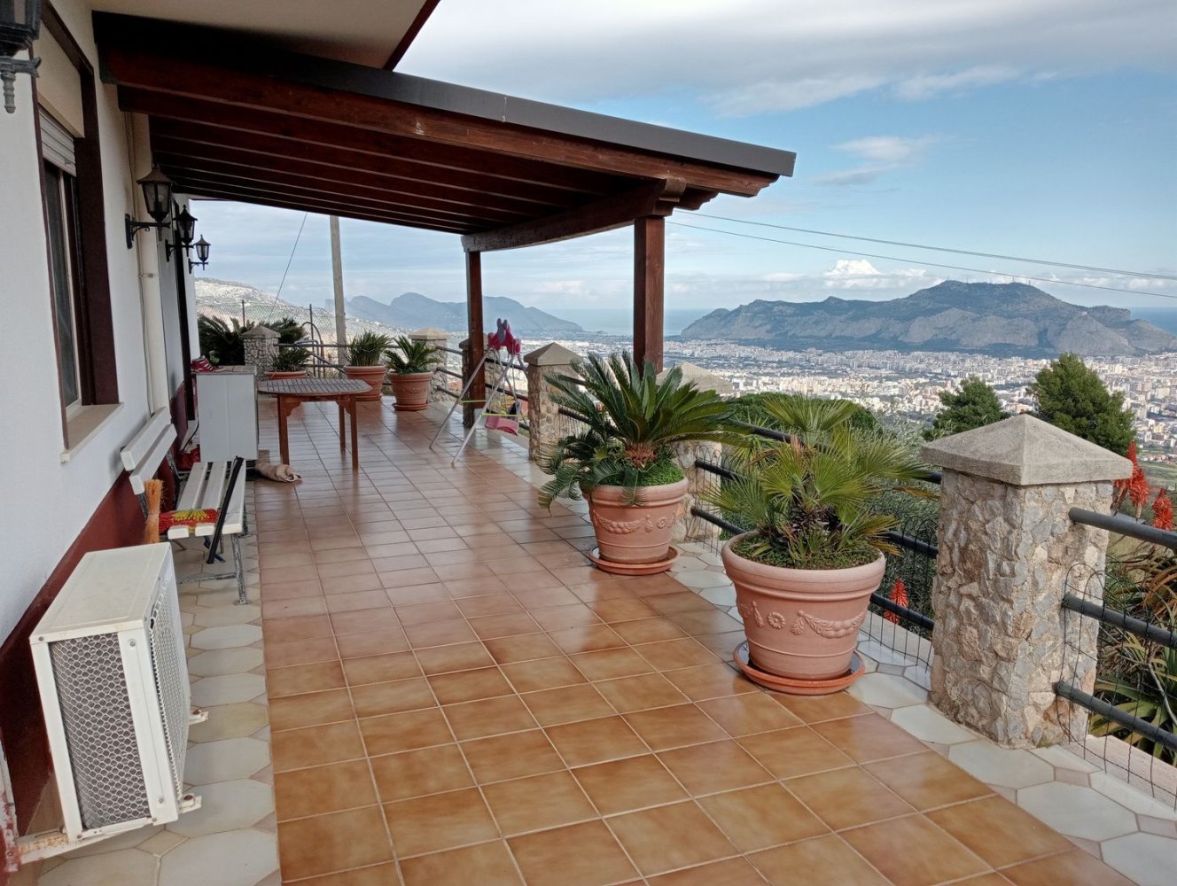 5غرفة شقة في Monreale, Italy رقم 256099