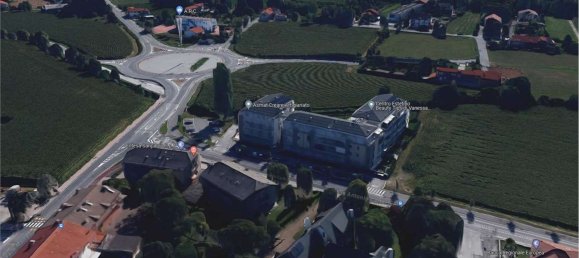 90m² Commercial property in Cuneo, Italy No. 225477 4