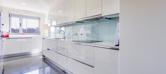 4 bedrooms Apartment in Porto, Portugal No. 111902 12