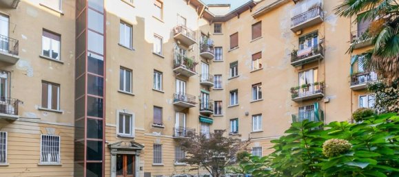 Studio in Milan, Italy No. 241383 16