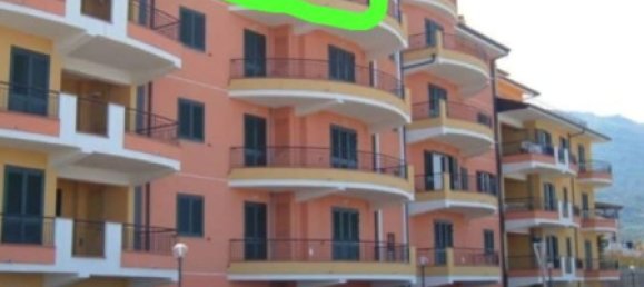 Квартира с 4 комнатами в Патти, Италия № 256349 3